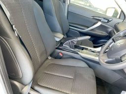 
										2023 Mitsubishi ECLIPSE CROSS ES 2WD YB CVT full									