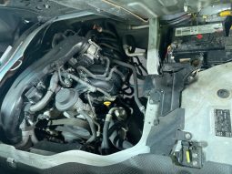 
										2013 Toyota Hiace SLWB TRH221R full									
